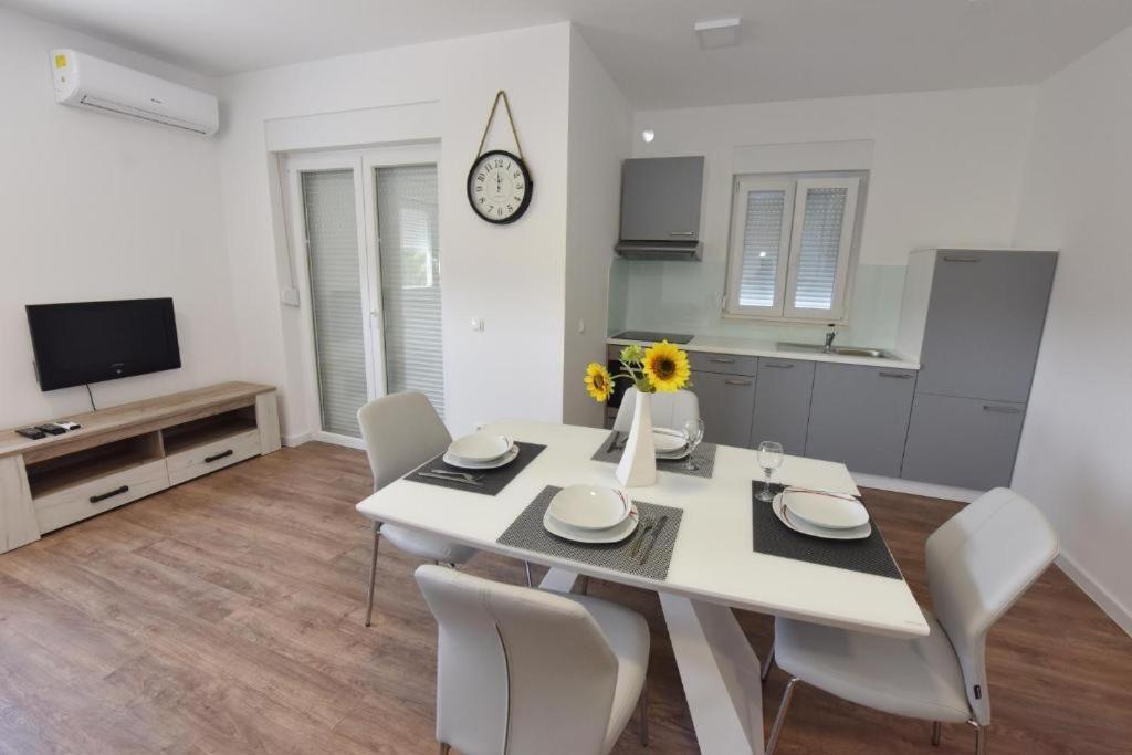 Apartman Iva Sibenik Bagian luar foto