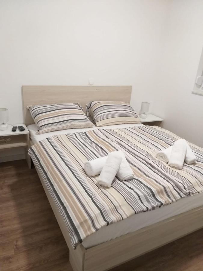Apartman Iva Sibenik Bagian luar foto