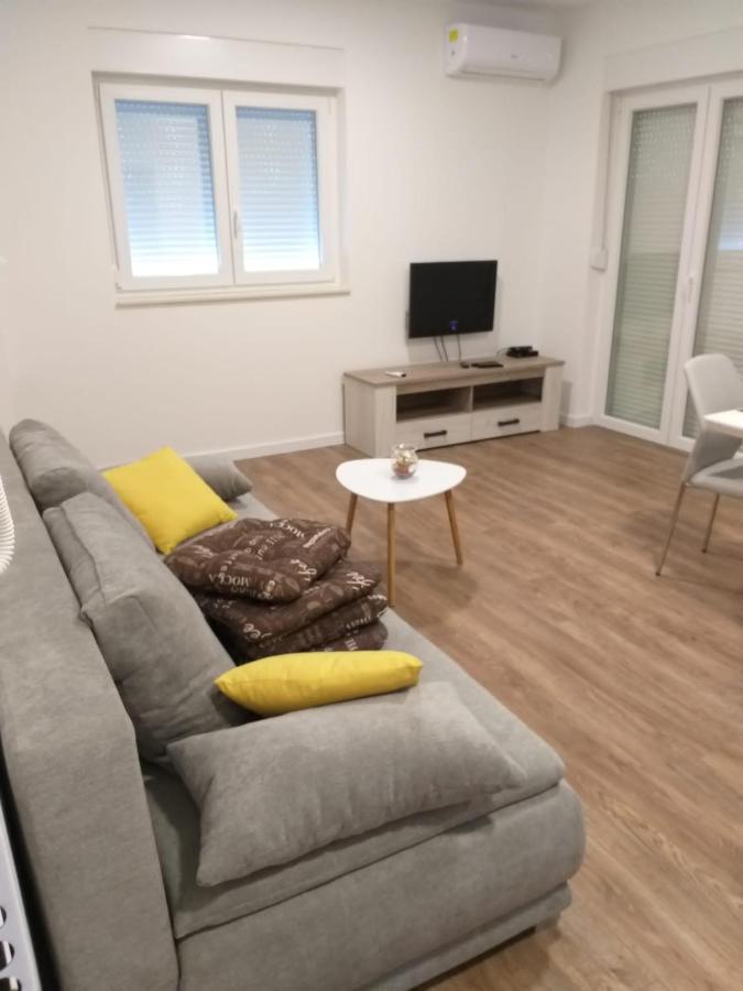 Apartman Iva Sibenik Bagian luar foto